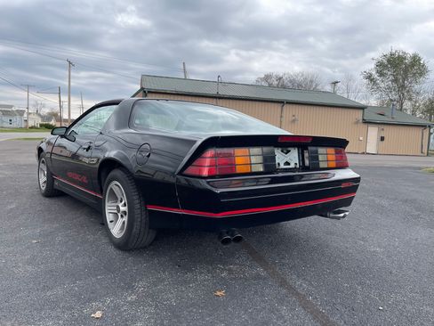 Used 1989 Chevrolet Camaro IROC-Z image 7