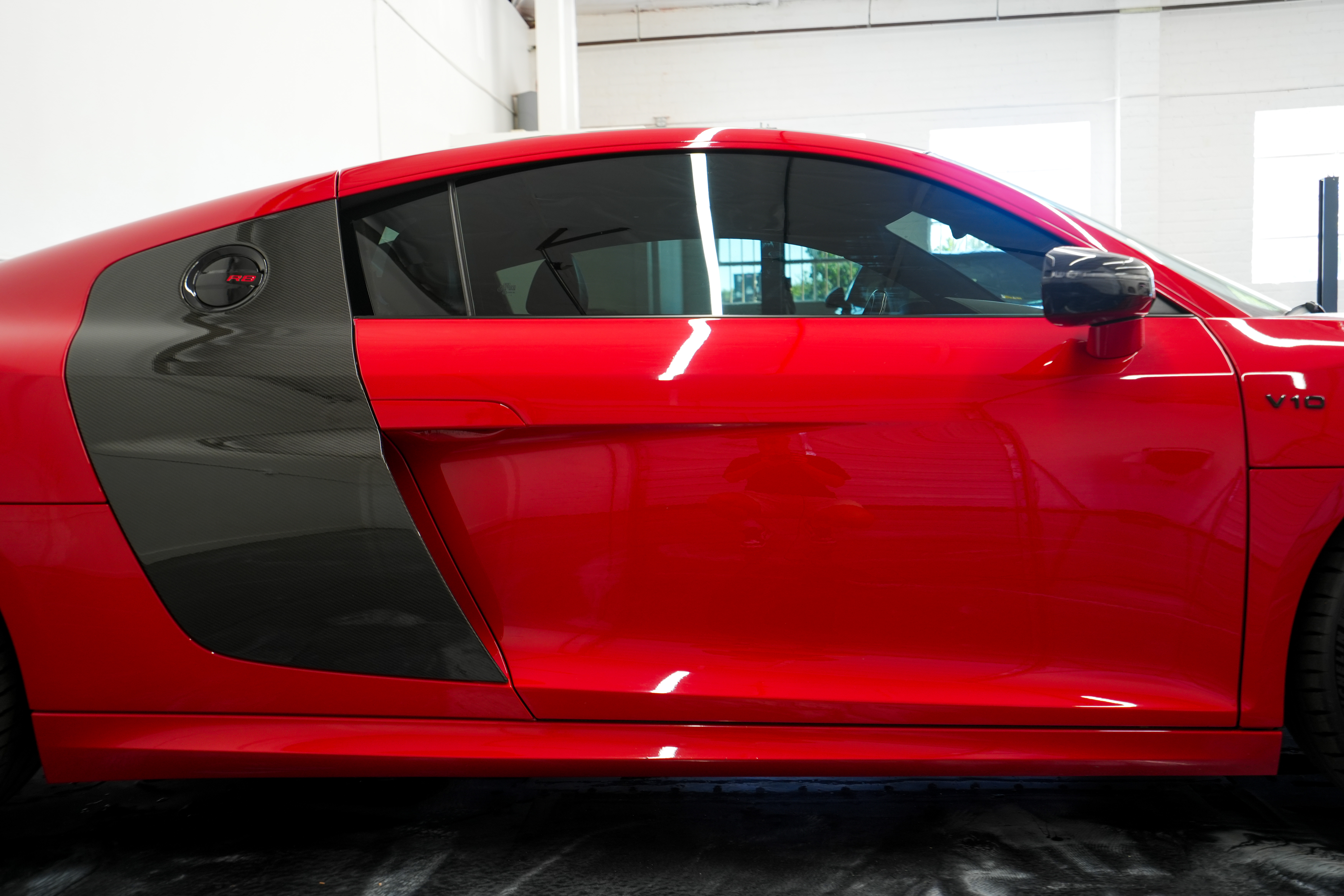 Used 2014 Audi R8 V10 plus Coupe AWD/4WD image 33