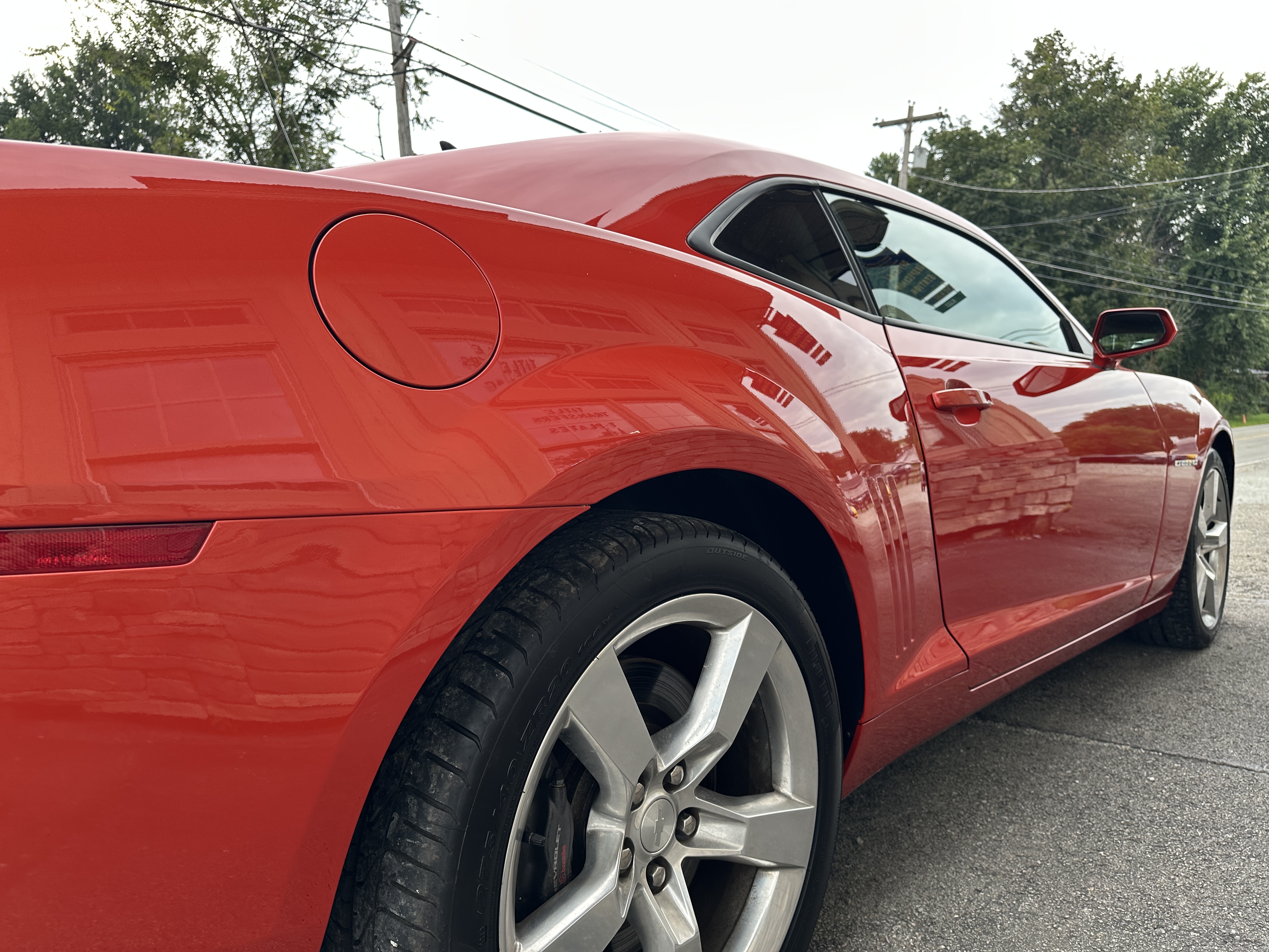 Used 2010 Chevrolet Camaro SS Coupe w/ 2SS RWD image 6