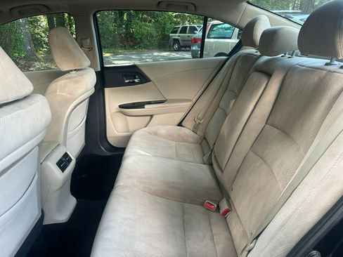 Used 2013 Honda Accord EX Sedan image 23