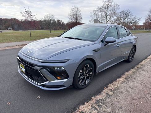 Used 2024 Hyundai Sonata SEL image 25