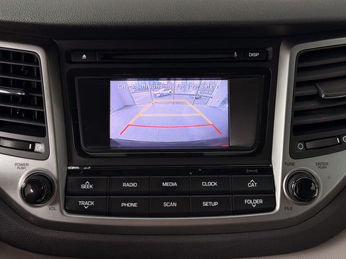 Used 2017 Hyundai Tucson SE image 13