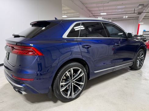 Used 2023 Audi SQ8 Prestige AWD/4WD image 4