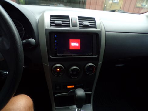 Used 2011 Toyota Corolla S Special Edition FWD image 11