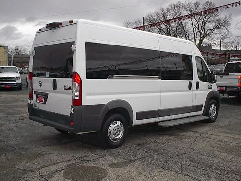 Used 2018 RAM ProMaster 2500 image 4