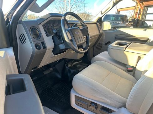 Used 2008 Ford F250 XL image 11