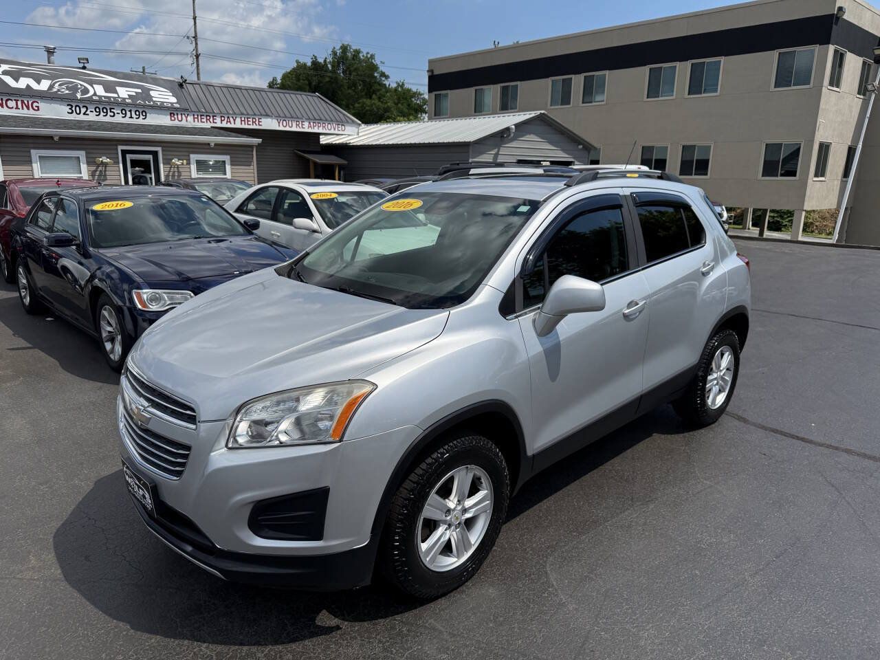Used 2016 Chevrolet Trax LT AWD/4WD image 2
