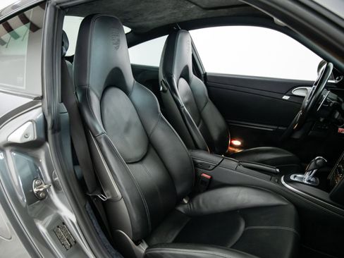 Used 2010 Porsche 911 Turbo image 12