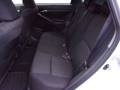 Used 2009 Pontiac Vibe image 10