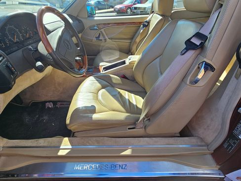 Used 1997 Mercedes-Benz SL 500 image 6