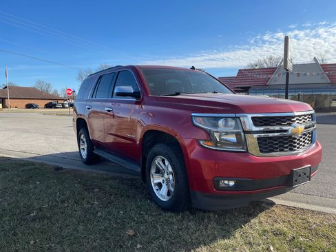 Used 2015 Chevrolet Tahoe LT image 3