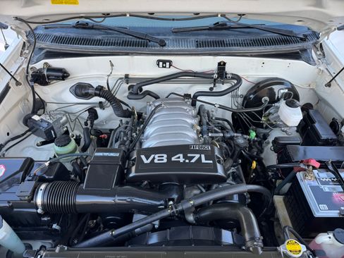 Used 2004 Toyota Tundra Limited image 45