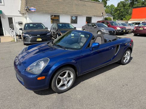 Used 2002 Toyota MR2 Spyder UNAVAIL RWD image 15