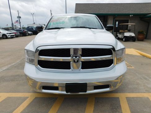 Used 2019 RAM 1500 Classic Tradesman RWD image 3