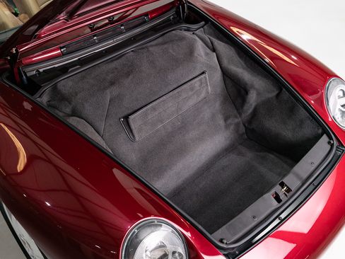 Used 1998 Porsche 911 Carrera Cabriolet RWD image 62