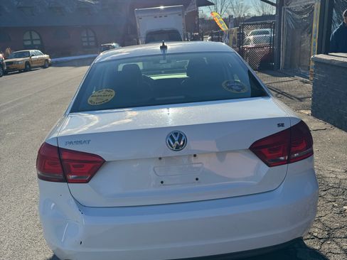 Used 2012 Volkswagen Passat 2.5 SE image 4