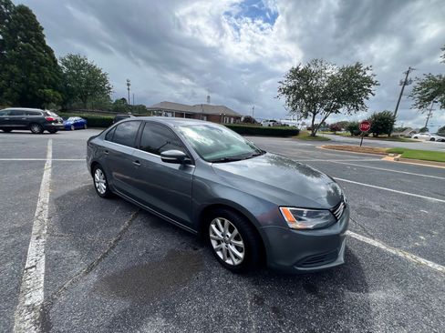 Used 2014 Volkswagen Jetta SE Sedan FWD image 11