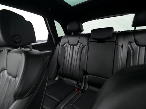 Used 2020 Audi Q5 2.0T Premium image 35