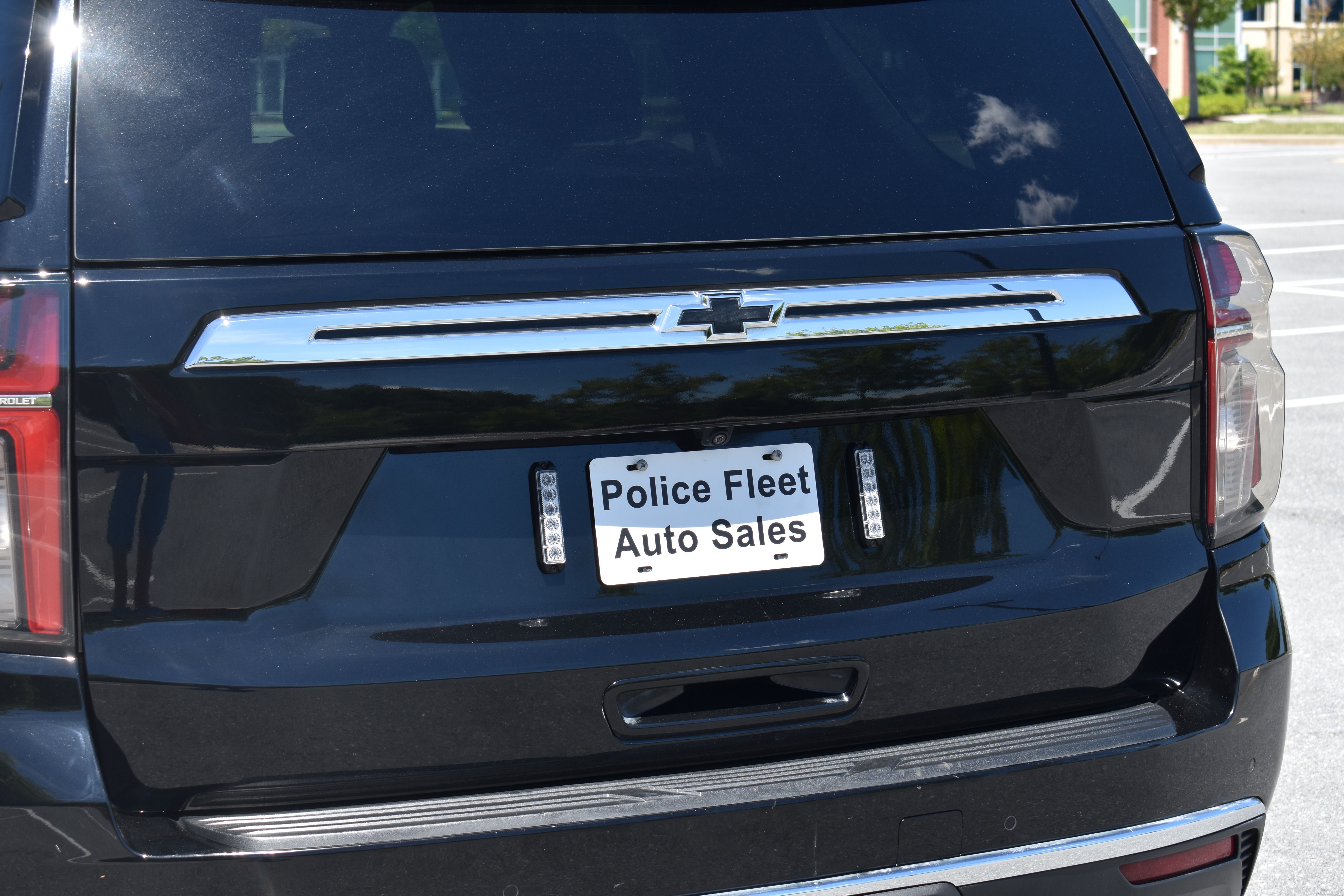 Used 2023 Chevrolet Tahoe 4WD image 9