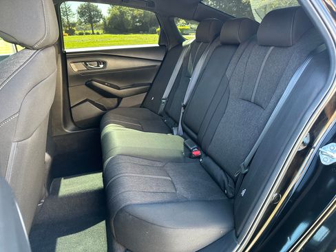 Used 2025 Honda Accord Hybrid Sport image 17