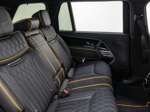 Used 2025 Land Rover Range Rover SE image 30