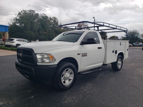 Used 2018 RAM 2500 Tradesman image 1