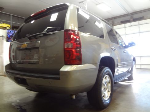 Used 2012 Chevrolet Tahoe LS image 8