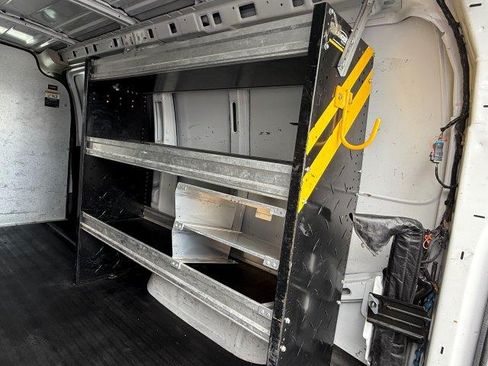 Used 2020 Chevrolet Express 2500 image 12