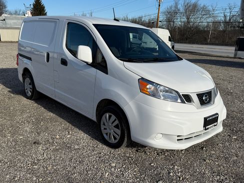Used 2021 Nissan NV200 S image 1