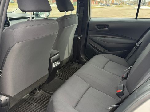 Used 2025 Toyota Corolla LE image 11