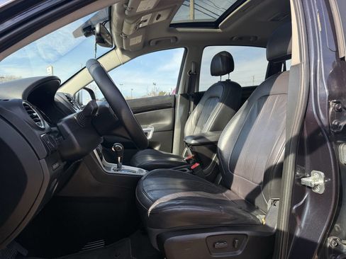 Used 2015 Chevrolet Captiva Sport LT image 16