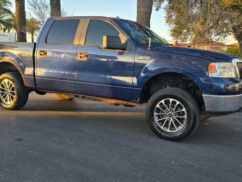 Used 2007 Ford F150 XLT image 3