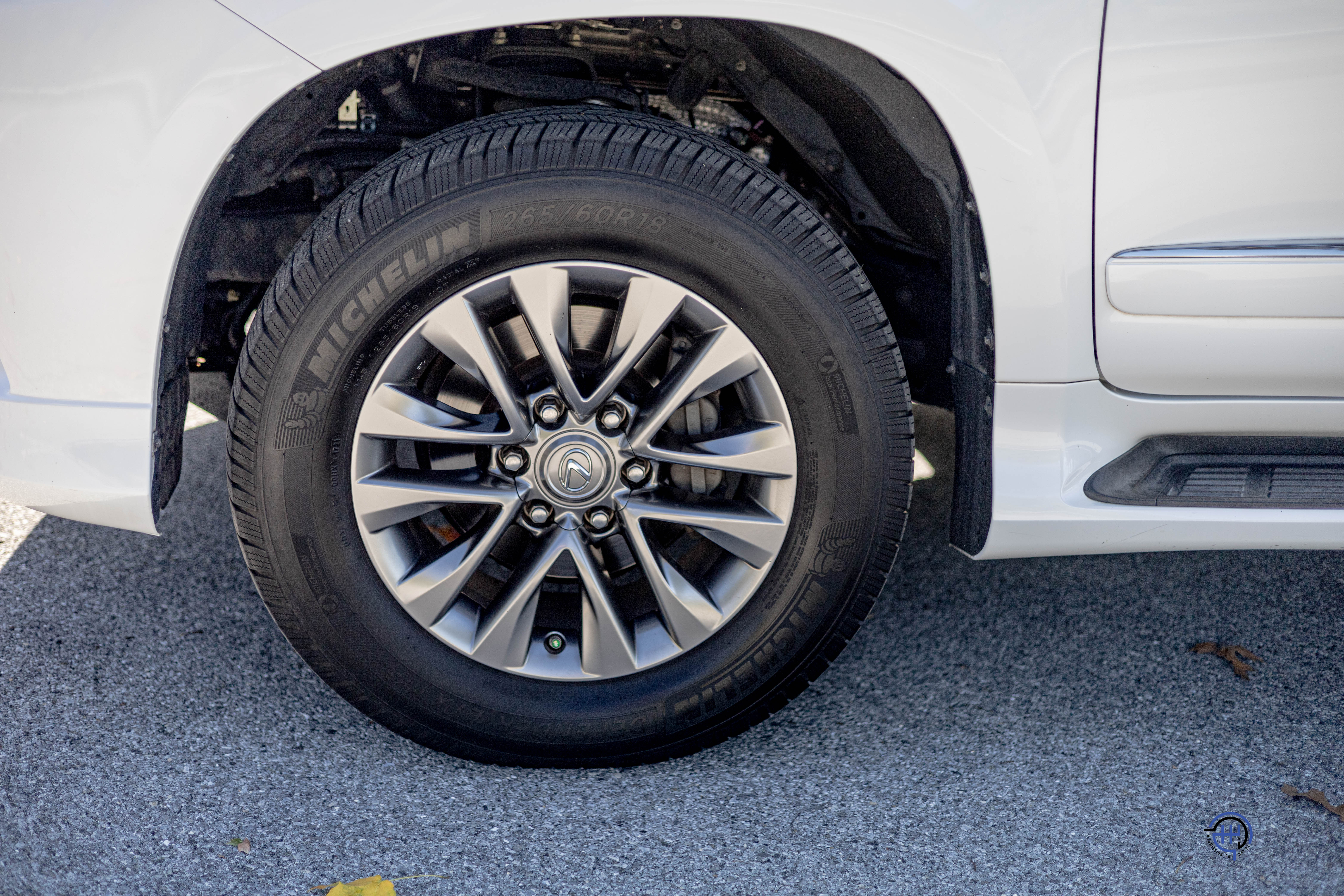 Used 2017 Lexus GX 460 Luxury AWD/4WD image 5