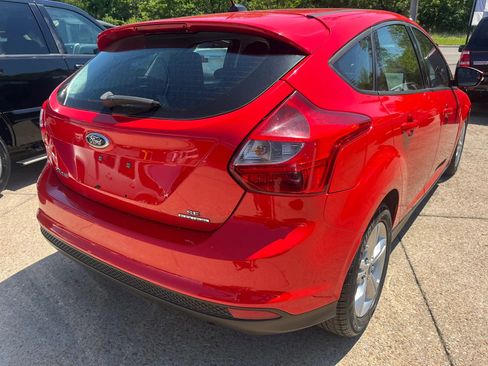 Used 2014 Ford Focus SE FWD image 12