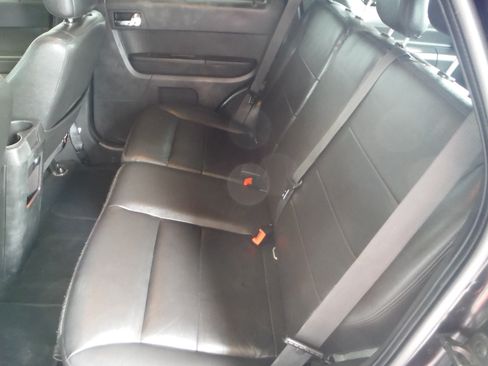 Used 2011 Ford Escape 2WD Limited image 9