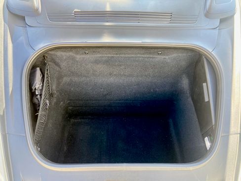 Used 2022 Porsche 911 Carrera 4 image 31