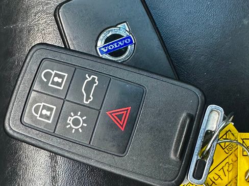 Used 2012 Volvo S60 T5 image 30