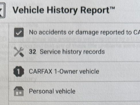 Used 2013 Toyota Land Cruiser image 2