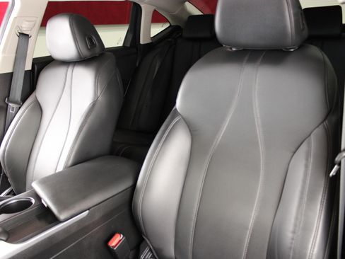 Used 2021 Acura TLX FWD image 4