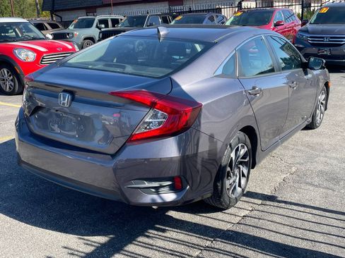 Used 2017 Honda Civic EX image 6