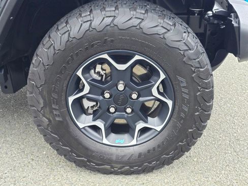 Used 2022 Jeep Wrangler Unlimited Rubicon 4xe image 9