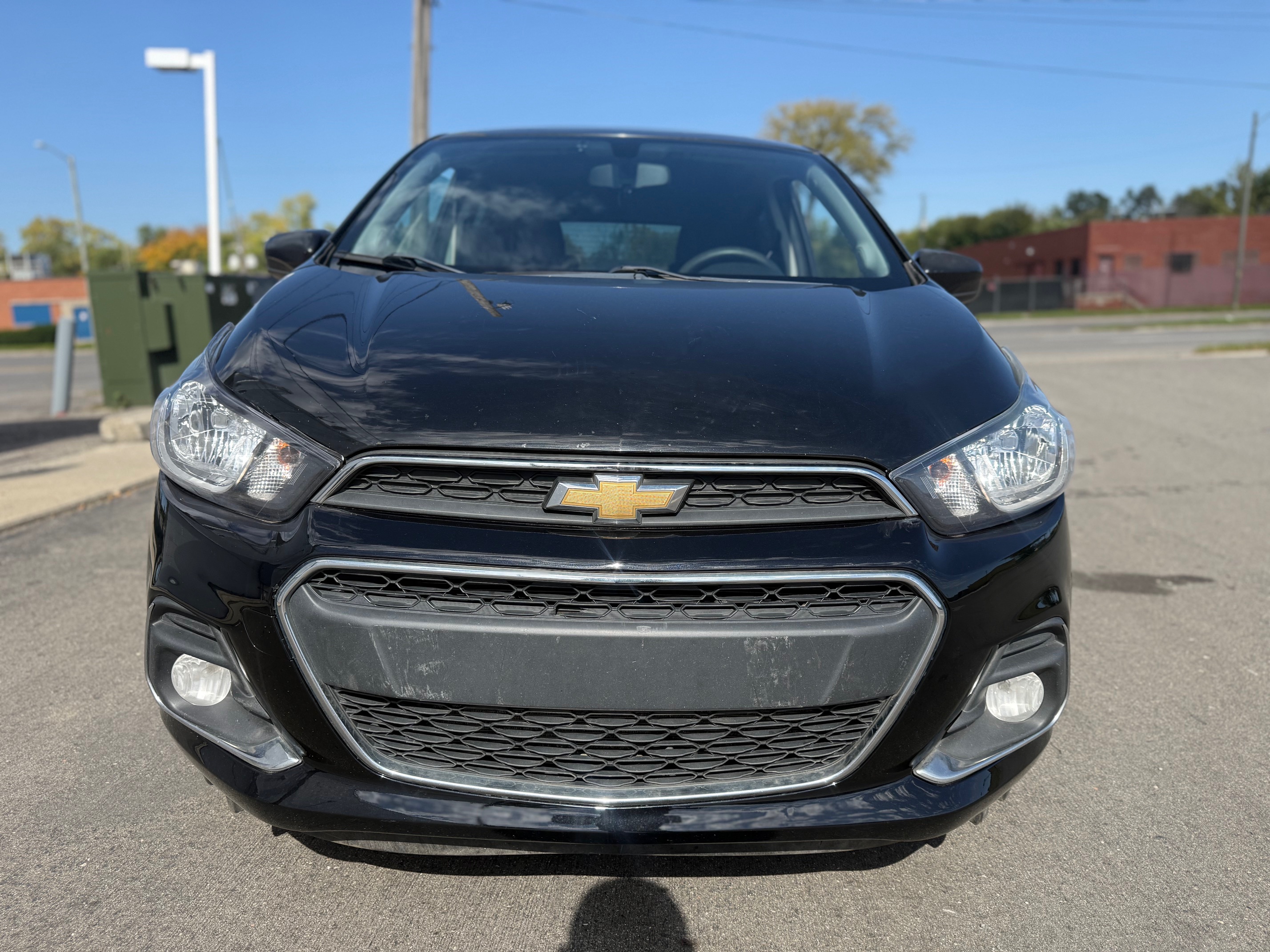 Used 2017 Chevrolet Spark LT w/ 1LT FWD image 2
