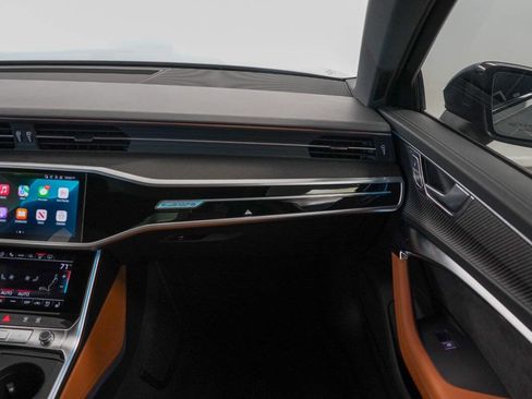 Used 2024 Audi RS 6 performance image 40