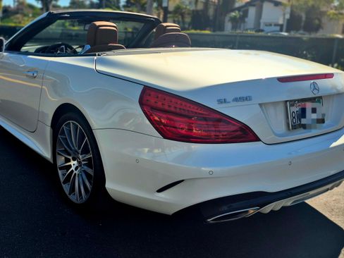 Used 2020 Mercedes-Benz SL 450 image 3