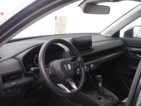 Used 2023 Honda CR-V EX image 10
