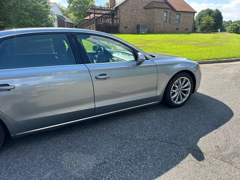 Used 2012 Audi A8 L 4.2 image 8