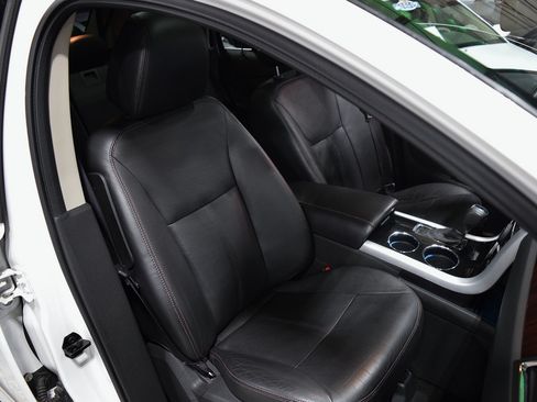 Used 2013 Ford Edge Limited image 22