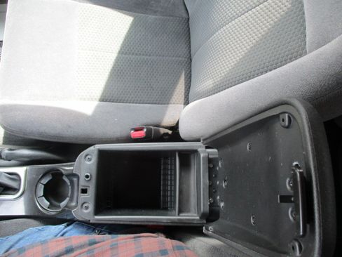 Used 2007 GMC Envoy SLE image 47