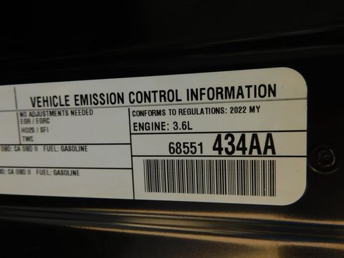Used 2022 Jeep Grand Cherokee L 2WD Limited image 38