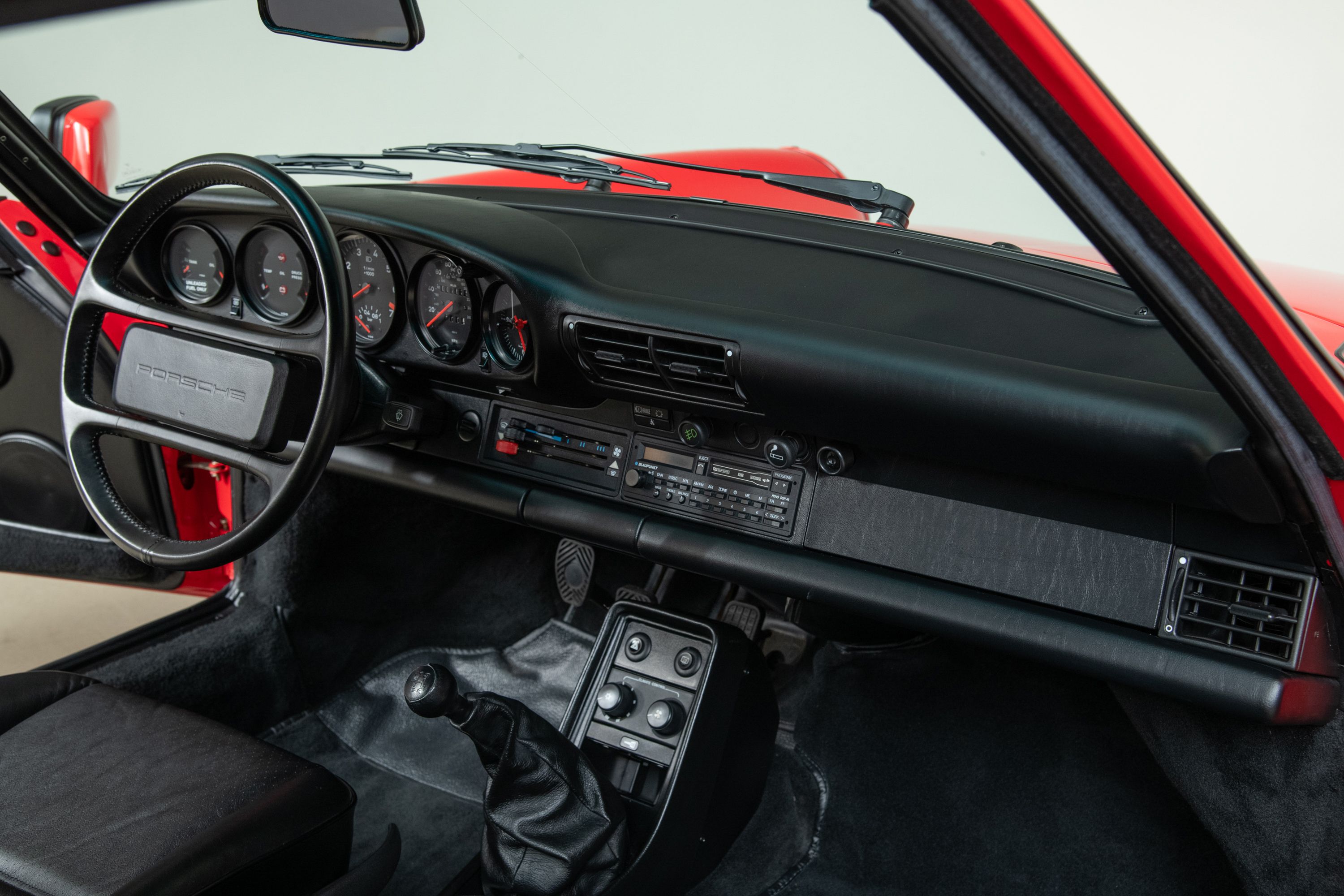 Used 1988 Porsche 911 Turbo Coupe RWD image 22